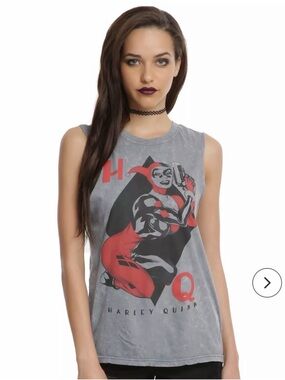 Hot Topic Harley Quinn Pin Up Women’s Gray Graphic Print  Crew Neck Tank Top S